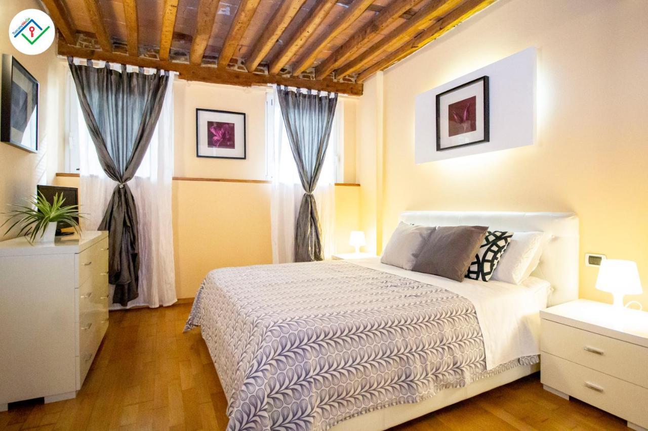 Antica Piazza Apartment By Tuscanywego Lucca Exterior foto
